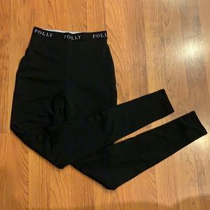 Oh poly scrunch butt black leggings